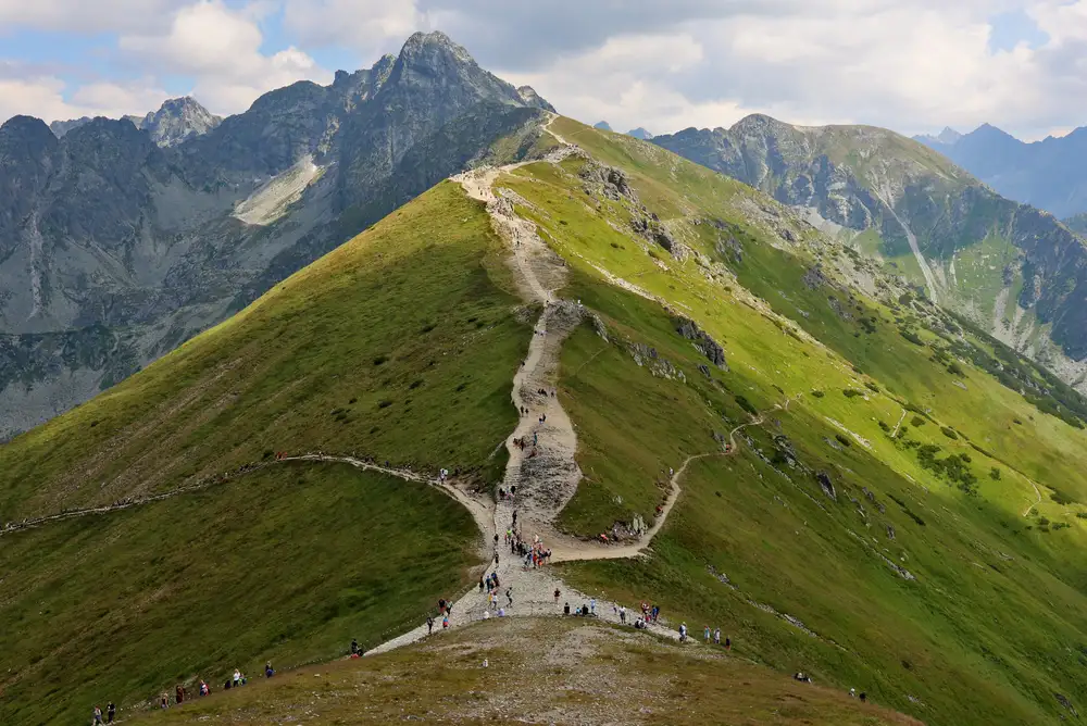 Szlaki na Kasprowy Wierch – które wybrać i jak się przygotować?