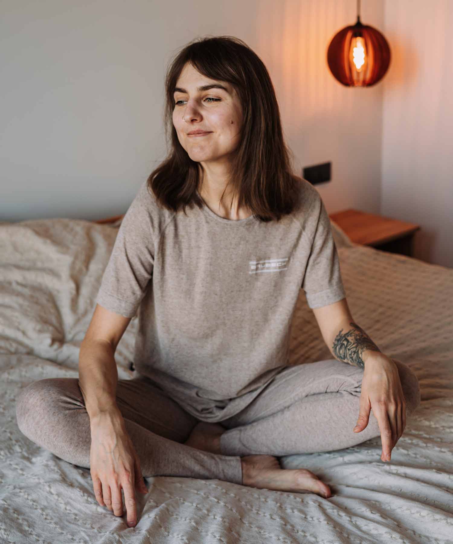 Koszulka damska z krótkim rękawem do spania z dodatkiem lnu COMFORT NIGHT
